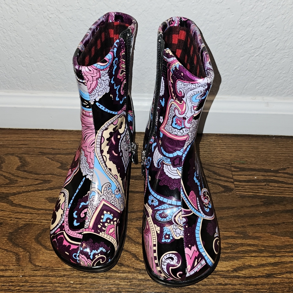 Alegria Paisley Floral Waterproof Skid Proof Boots SZ 35 women's 5-5.5